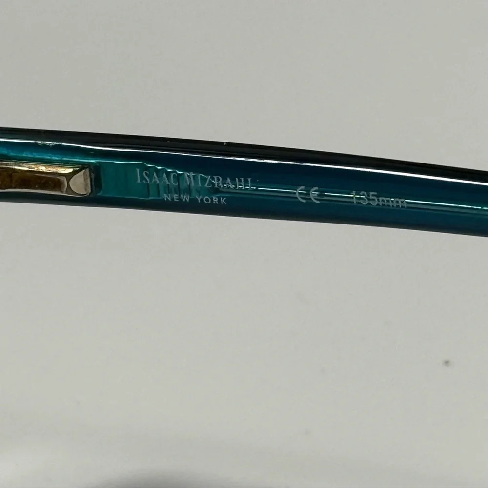 Isaac Mizrahi New York IM 30026 BL 47 21 145 oval glasses frames